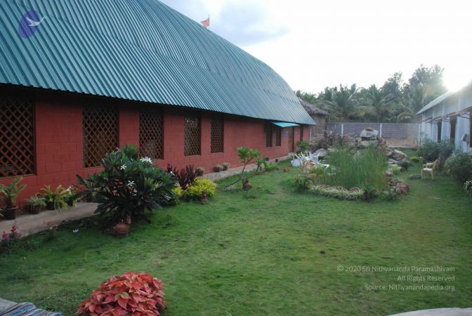 20090826 Photo 1143 1hdRYFbfrrRQWUQKvO2xa11Fbvn81d6y5.JPG