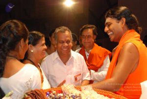 20090912 Photo 1079 1LRv1Q4DIljg5Ib9Jm9L kjnScCKt h5P.JPG