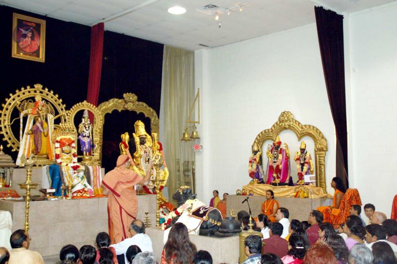 File:20091109 20091109 09Nov2009 Maha Lakshmi Puja 1000100100.jpg