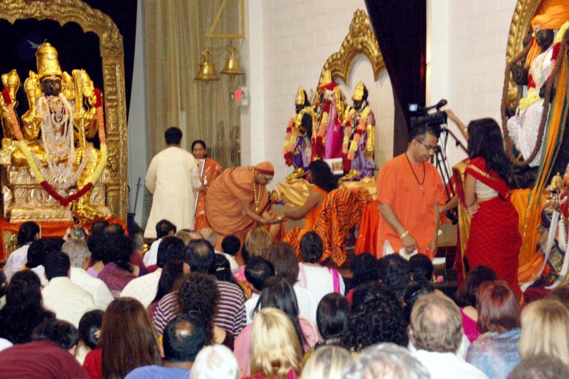 File:20091109 20091109 09Nov2009 Maha Lakshmi Puja 1120100100.jpg