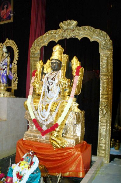 File:20091109 20091109 09Nov2009 Maha Lakshmi Puja 1160100100.jpg