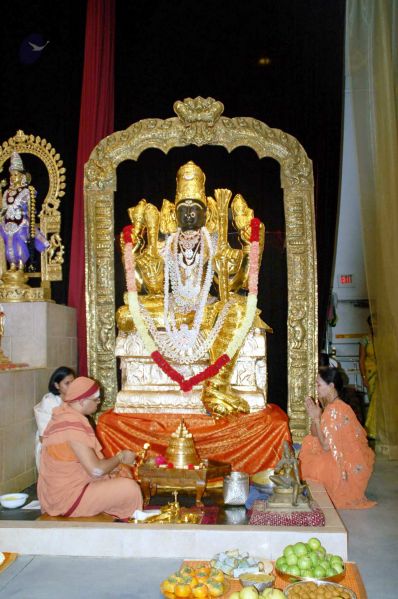 File:20091109 20091109 09Nov2009 Maha Lakshmi Puja 290100100.jpg