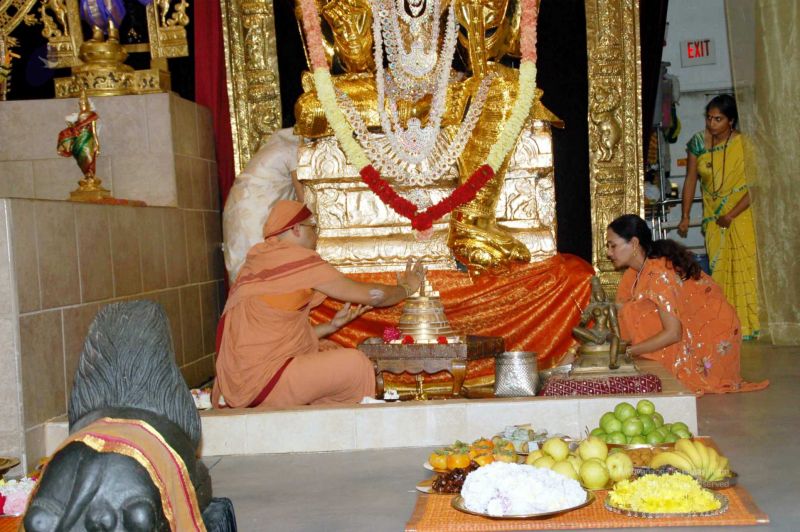 File:20091109 20091109 09Nov2009 Maha Lakshmi Puja 350100100.jpg