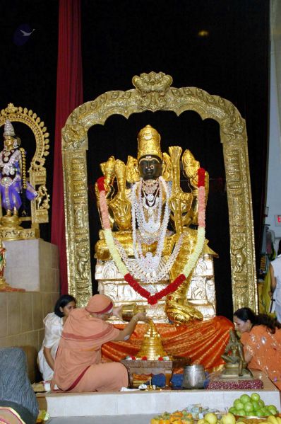 File:20091109 20091109 09Nov2009 Maha Lakshmi Puja 500100100.jpg