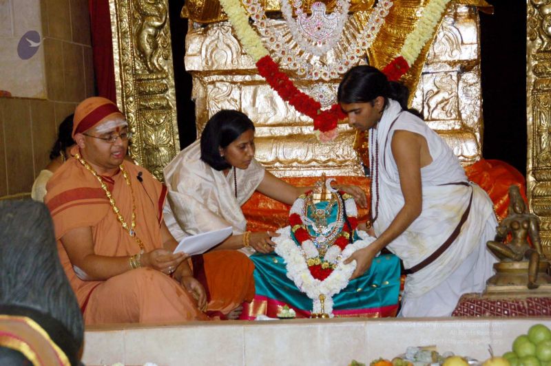 File:20091109 20091109 09Nov2009 Maha Lakshmi Puja 690100100.jpg