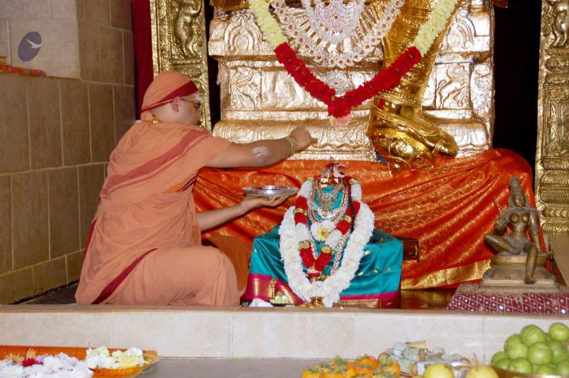 File:20091109 20091109 09Nov2009 Maha Lakshmi Puja 740100100.jpg