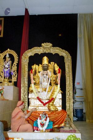 20091109 20091109 09Nov2009 Maha Lakshmi Puja 820100100.jpg