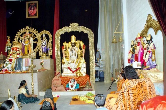 20091109 20091109 09Nov2009 Maha Lakshmi Puja 870100100.jpg