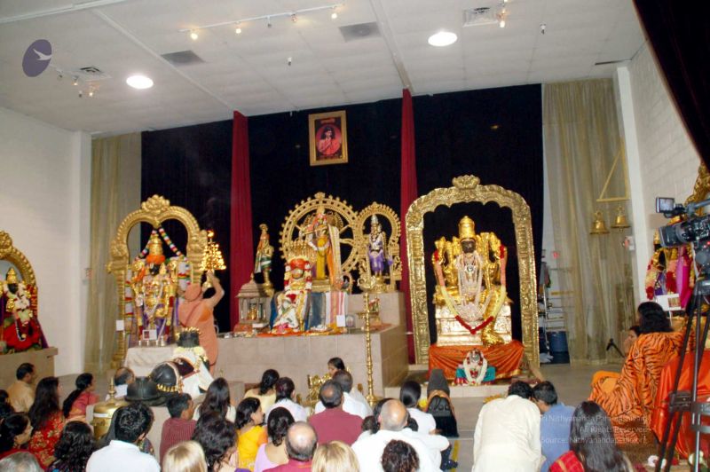 File:20091109 20091109 09Nov2009 Maha Lakshmi Puja 910100100.jpg