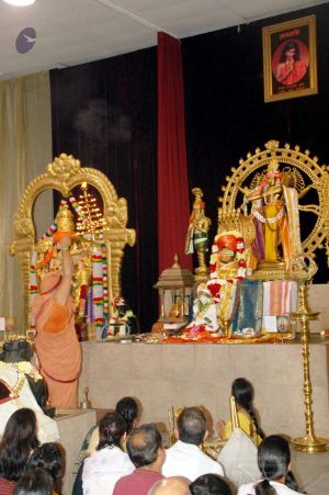 20091109 20091109 09Nov2009 Maha Lakshmi Puja 930100100.jpg