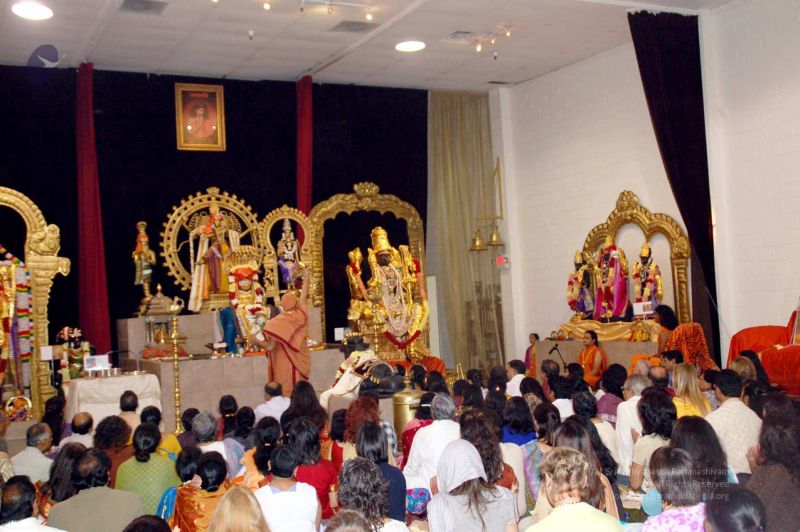 File:20091109 20091109 09Nov2009 Maha Lakshmi Puja 970100100.jpg