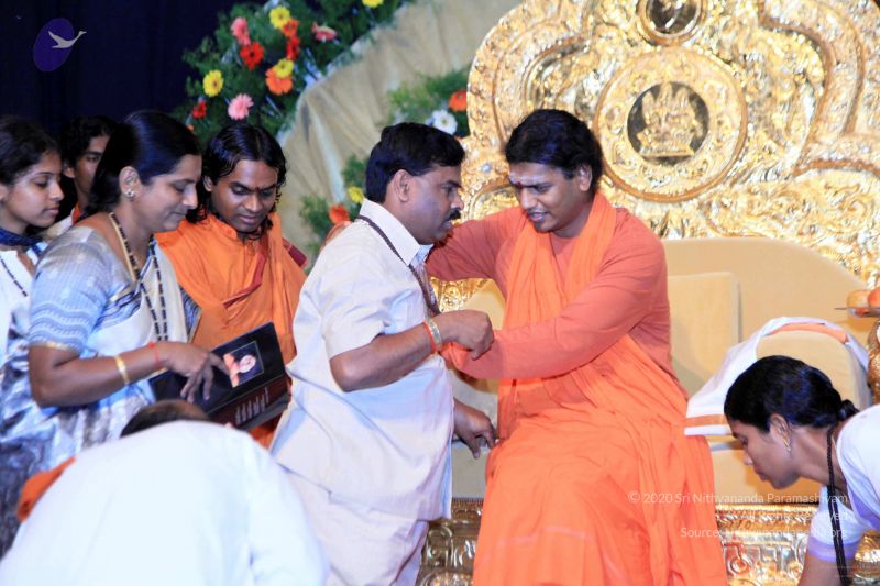 File:20091117LBE 17Nov09 IN BL (402) CMP WM001.jpg