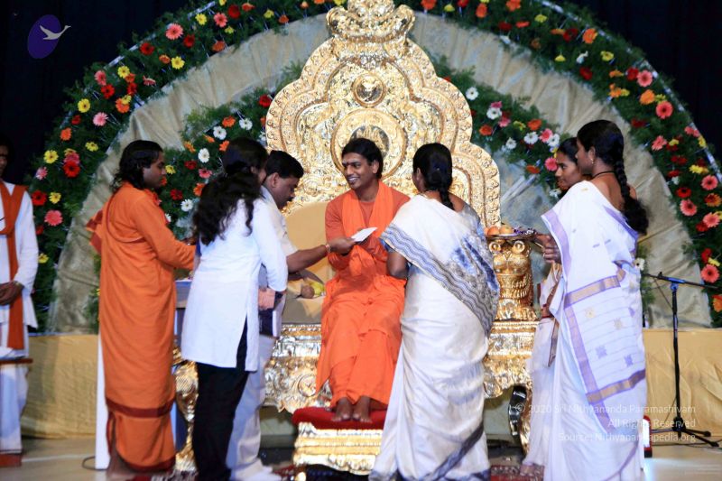 File:20091117LBE 17Nov09 IN BL (406) CMP WM001.jpg