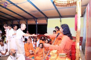 20091117LBE 17Nov09 IN BL (570) CMP WM001.jpg