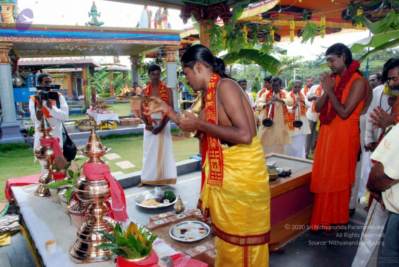 File:20091125DSC 0907 CMP WM001.jpg