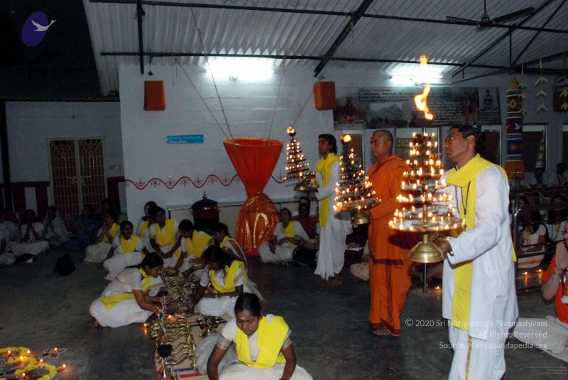 File:20091201DSC 3924 CMP WM001.jpg