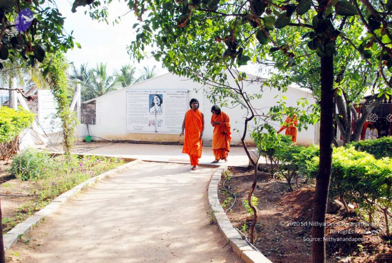 File:20091202DSC 4234 CMP WM001.jpg