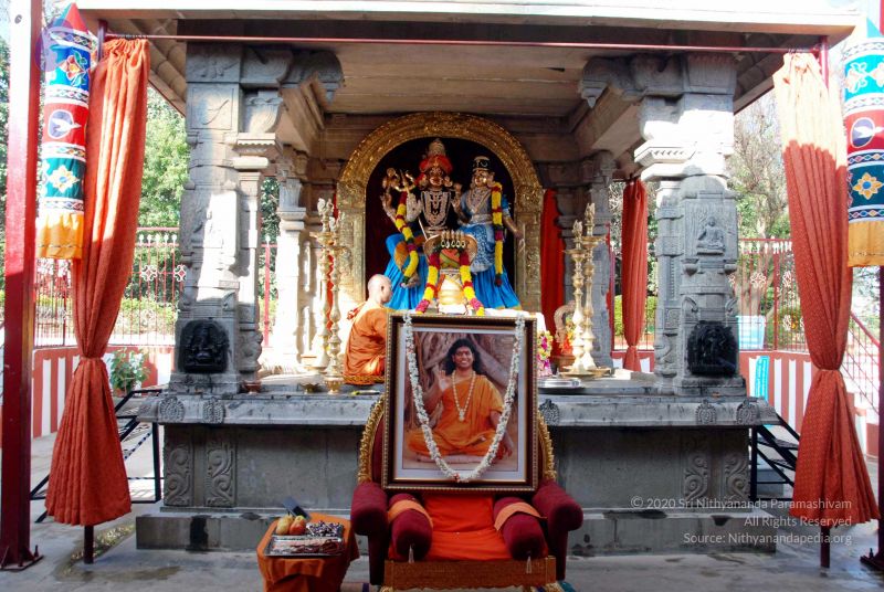 File:20091205DSC 4786 CMP WM001.jpg