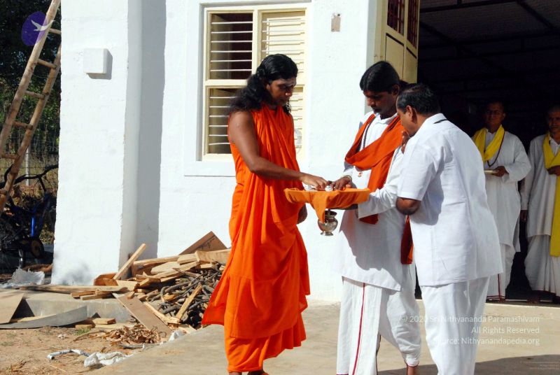 File:20091215DSC 7820 CMP WM001.jpg