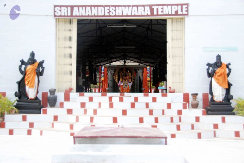 File:20091215DSC 8050 CMP WM001.jpg