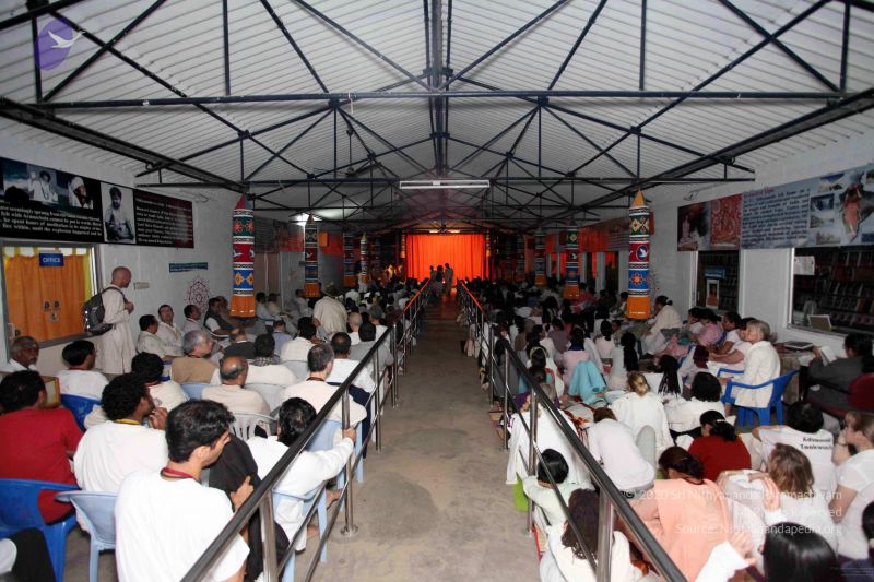 File:20091216IMG 2649 CMP WM001.jpg