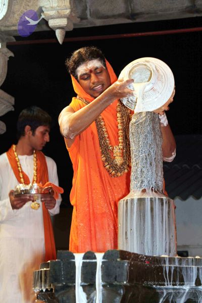 File:20091216IMG 2723 CMP WM001.jpg