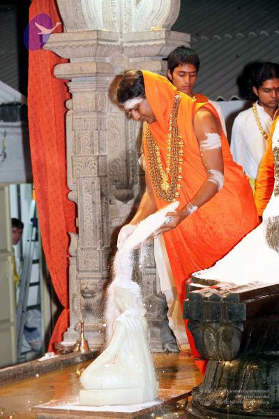 File:20091216IMG 2799 CMP WM001.jpg