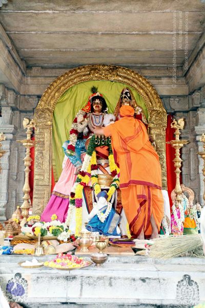 File:20091220IMG 4625 CMP WM001.jpg