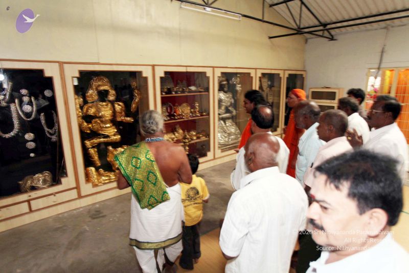 File:20091220IMG 4681 CMP WM001.jpg