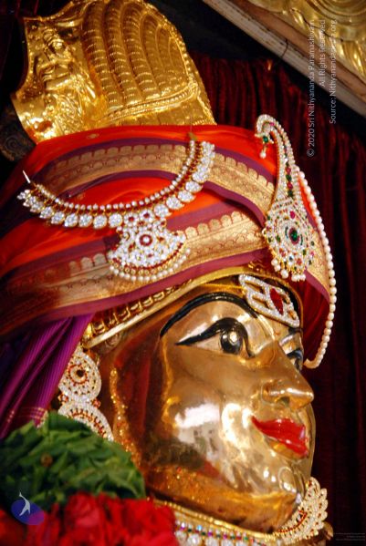 File:20091221DSC 0556 CMP WM001000.jpg