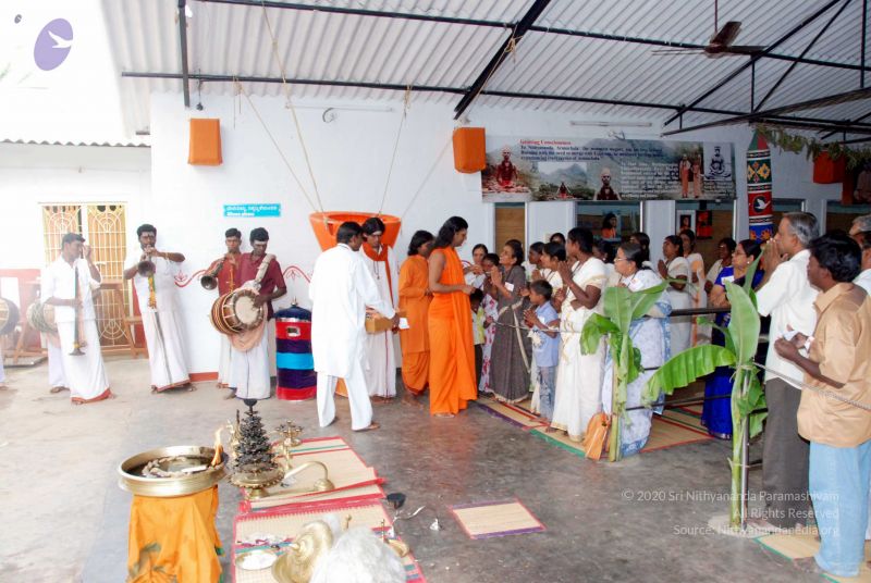 File:20091221DSC 0900 CMP WM001000.jpg