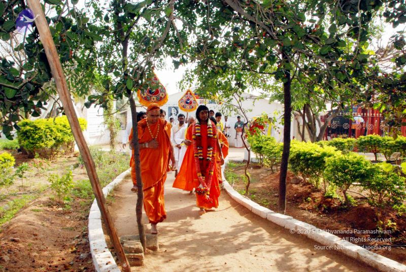 File:20091224DSC 2400 CMP WM001000.jpg