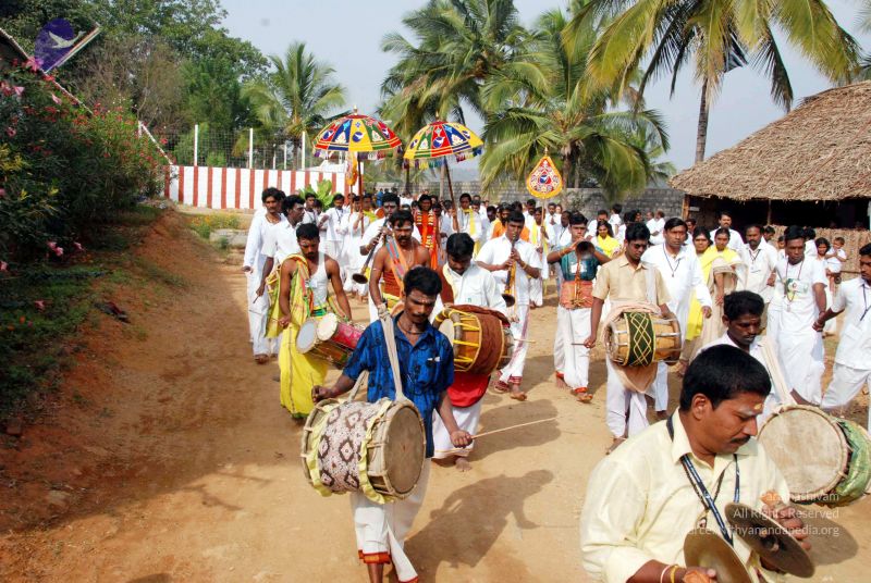 File:20091224DSC 2444 CMP WM001000.jpg