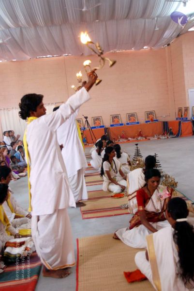 File:20091224DSC 2545 CMP WM001000.jpg