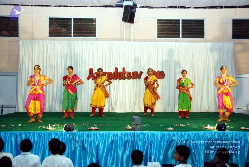 File:20091224DSC 3186 CMP WM001000.jpg