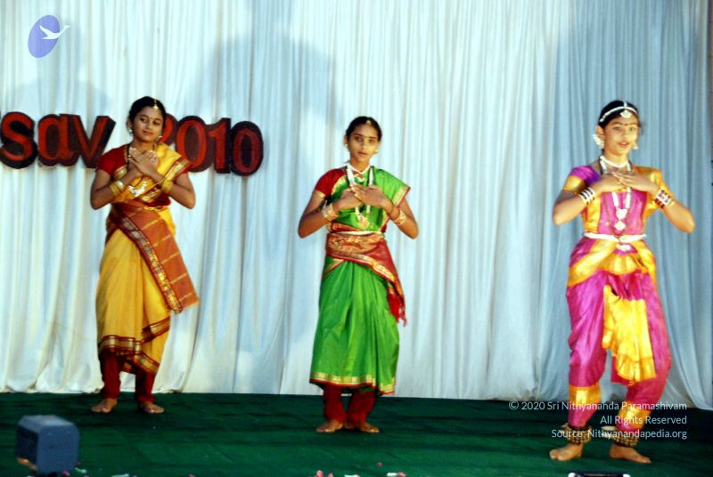 File:20091224DSC 3188 CMP WM001000.jpg