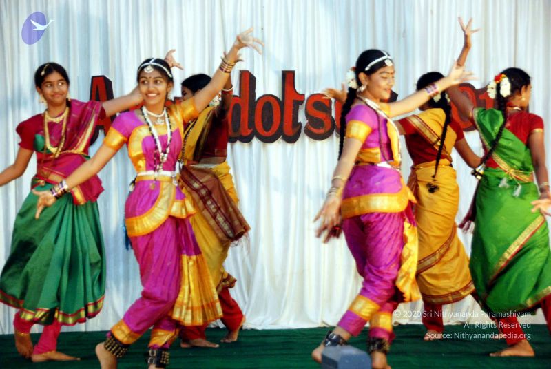 File:20091224DSC 3195 CMP WM001000.jpg