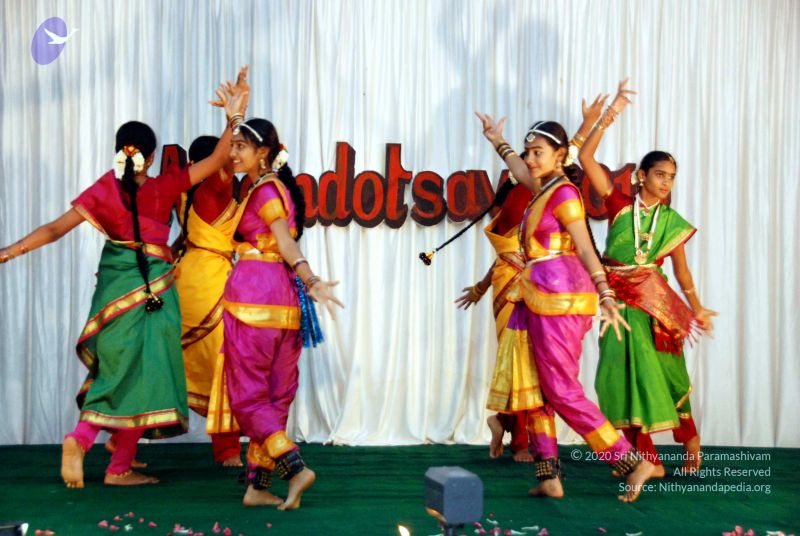 File:20091224DSC 3196 CMP WM001000.jpg