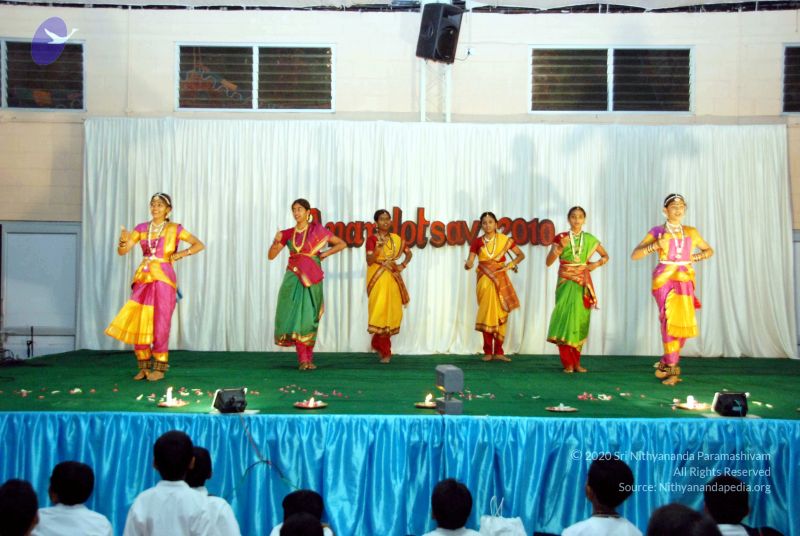 File:20091224DSC 3198 CMP WM001000.jpg