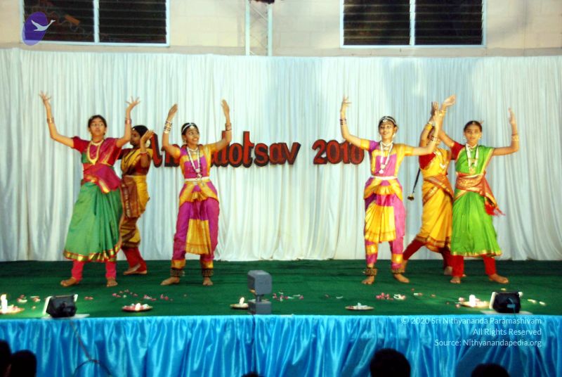 File:20091224DSC 3202 CMP WM001000.jpg