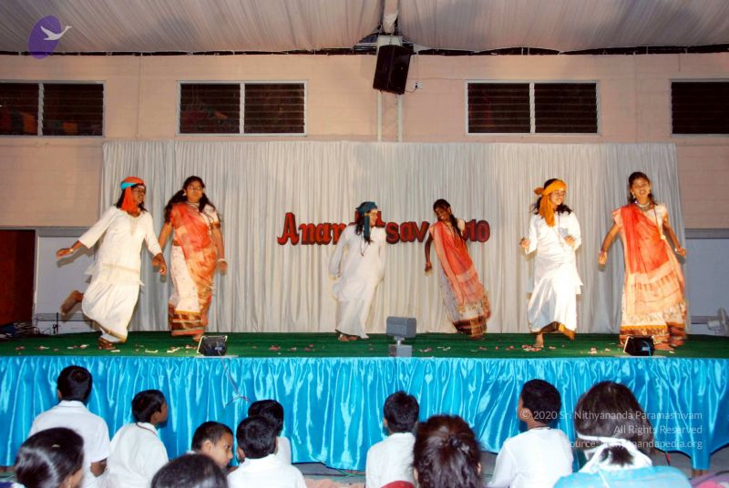 File:20091224DSC 3222 CMP WM001000.jpg