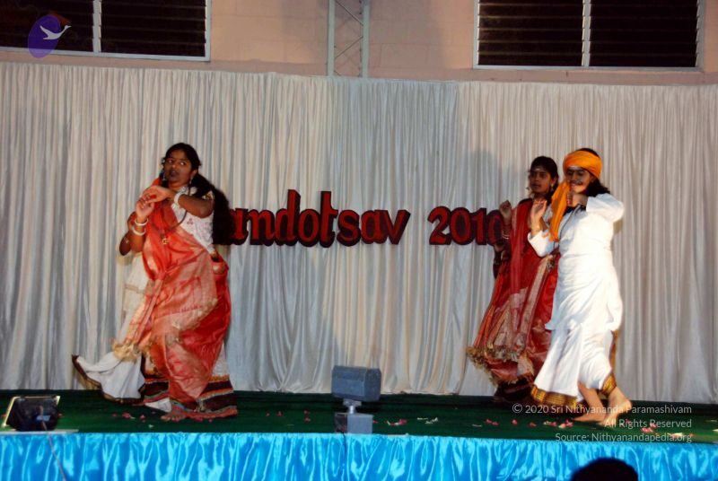 File:20091224DSC 3225 CMP WM001000.jpg