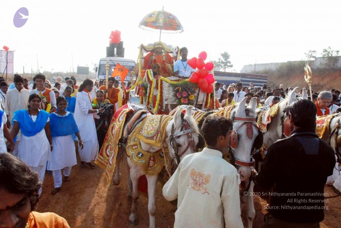 20091225DSC 3379 CMP WM00100 Procession.jpg