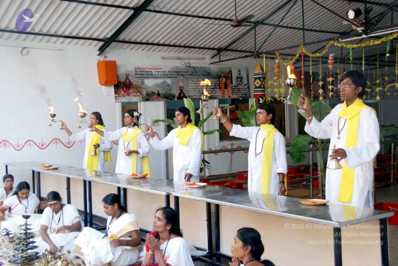 File:20091226DSC 4799 CMP WM0100 Temple.jpg