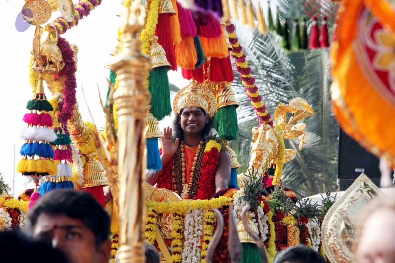 File:20091227IMG 9396 CMP WM00001000 Procession.jpg