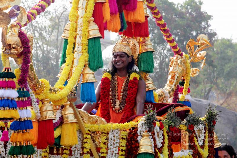 File:20091227IMG 9412 CMP WM00001000 Procession.jpg