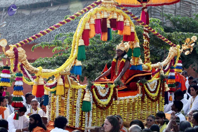 File:20091227IMG 9428 CMP WM00001000 Procession.jpg