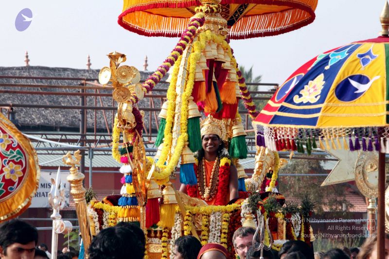 File:20091227IMG 9469 CMP WM00001000 Procession.jpg