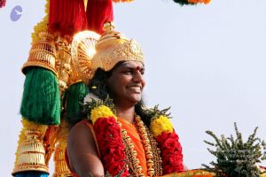 20091227IMG 9520 CMP WM00001000 Procession.jpg