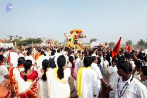 20091227IMG 9542 CMP WM00001000 Procession.jpg